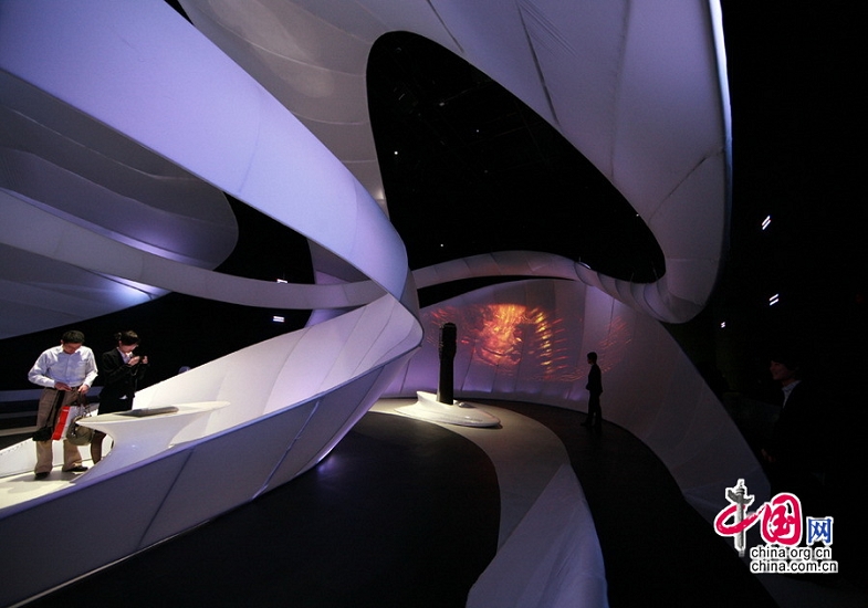 لأول مرة، الفرعونية والصينية وجها لوجه