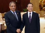 رئيس مجلس الدولة الصينى يجتمع مع الأمين العام للجامعة العربية (صور)