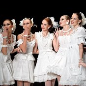 افتتاح أسبوع أزياء روسيا لربيع وصيف عام 2013 (خاص)