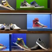 أكبر متجر أحذية في العالم يفتتح في إمارة دبي
