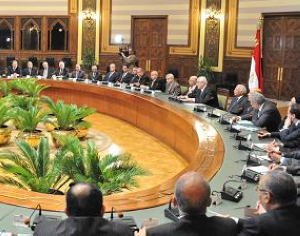المحافظون يؤدون اليمين الدستورية أمام الرئيس المصري المؤقت