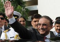 زارداري يترك منصبه كرئيس لباكستان
