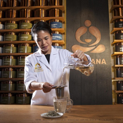 'ستاربكس' تفتح أول محل للشاي الصيني في نيويورك 
