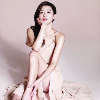 ألبوم صور للممثلة الكورية جيون جي هيون 