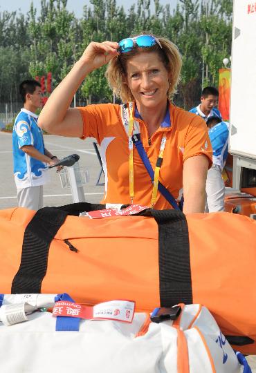 Le 3 août, l'entraîneur Suzanne est arrivé au Village olympique de Beijing