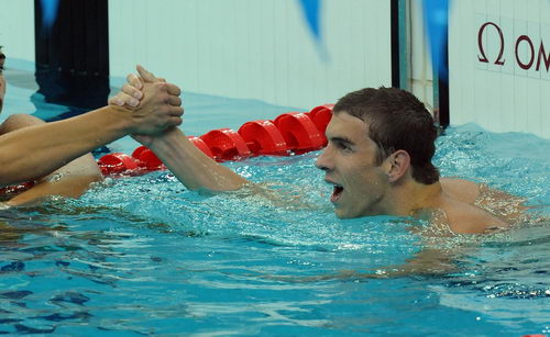 400 m 4 nages : Phelps s'adjuge sa première breloque