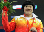 JO-2008: Haltérophilie: la Chinoise Liu Chunhong bat trois records du monde