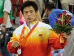 Chang Yongxiang a gagné la médaille d'argent de lutte gréco-romaine en catégorie des moins de 74 kg