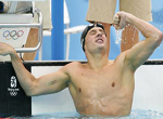 L'Américain Ryan Lochte a battu vendredi le record du monde du 200m dos Hommes