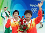 Haut vol dames : les plongeuses, Chen Ruolin et Wang Xin, qualifiées pour la finale