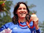 La France remporte la médaille d'or de l'épreuve du vélo BMX individuel Femmes aux JO de Beijing