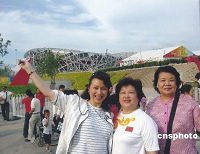 Trois ressortissantes chinoises vivant en France se remémorent leur voyage olympique à Pékin : un souvenir inoubliable