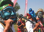 Des membres de l’ethnie Tu célèbrent le Festival Nadun