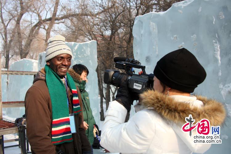 Un participant sud-africain lors d'une interview