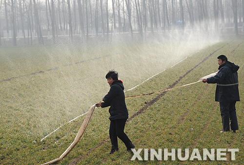 La Chine alloue 86,7 milliards de yuans pour affronter la sécheresse prolongée