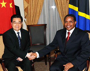 Entretien entre les présidents chinois et tanzanien