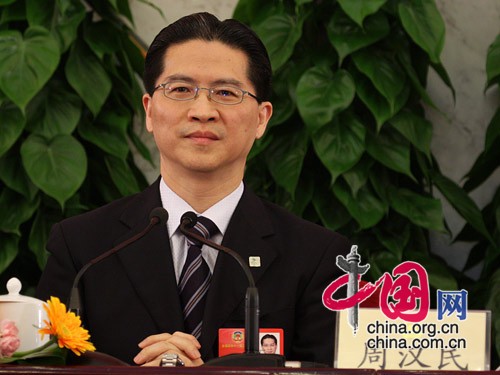 M. Zhou Hanmin, directeur adjoint du comité exécutif de l'Expo 2010 et membre de la CCPPC