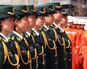 Création du premier corps de femmes pompiers de Chine dans le Xinjiang