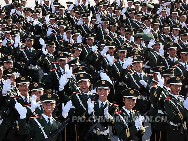 Photos de militaires en cours de formation prises le 3 septembre dans un camp pour la parade militaire, situé dans la banlieue de Beijing. 