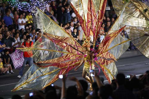 Le 12 septembre, le défilé du carnaval.