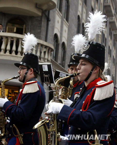Le 18 octobre, une représentation de musiques militaires interprétées par plus de 120 musiciens suisses.