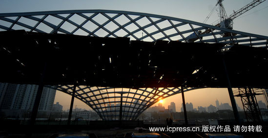 Le quai nº 16 en construction