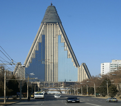 10- L&apos;Hôtel de Ryugyong, Pyongyang, RPDC