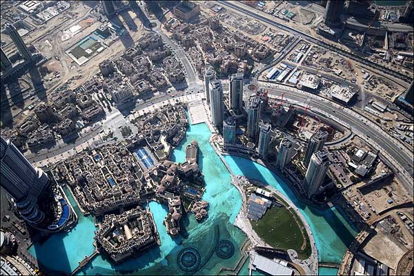 Vue aérienne depuis la Burj Khalifa (Tour de Dubaï)