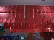 Une foire traditionnelle a débuté, le 7 février, au Centre culturel de Dongcheng à Beijing. L'exposition du patrimoine culturel de la foire a suscité le vif intérêt des visiteurs. La foire durera jusqu'au 16 février.