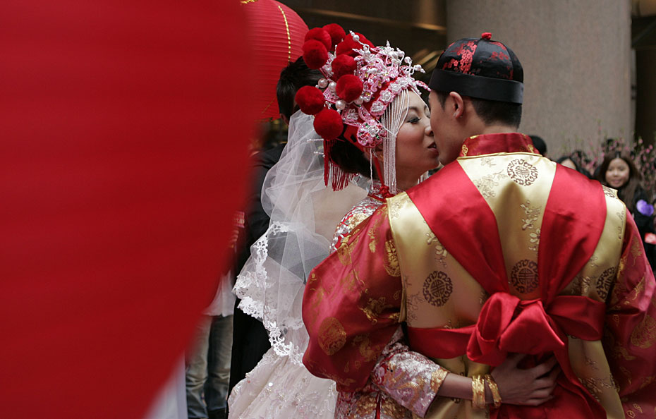 Un mariage est célébré le premier jour de la nouvelle année à Hongkong.