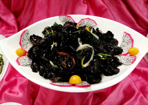 Champignons noirs au vinaigre 老醋木耳(Laocumu'er)