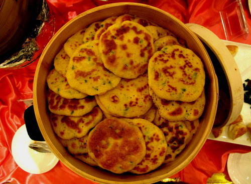 Galettes de farine de maïs 玉米面饼子(Yumimian Bingzi)