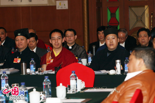 Le 11e Panchen Lama, le plus jeune membre de la CCPPC entre en action