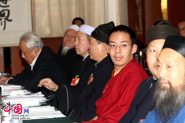 Le 11e Panchen Lama, le plus jeune membre de la CCPPC entre en action