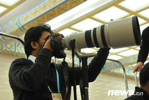 Les équipements photographiques des journalistes de deux sessions