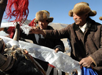 Cérémonie du labour printanier au Tibet