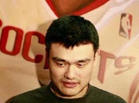 La fondation de Yao Ming recueille de l'argent pour les sinistrés de Yushu