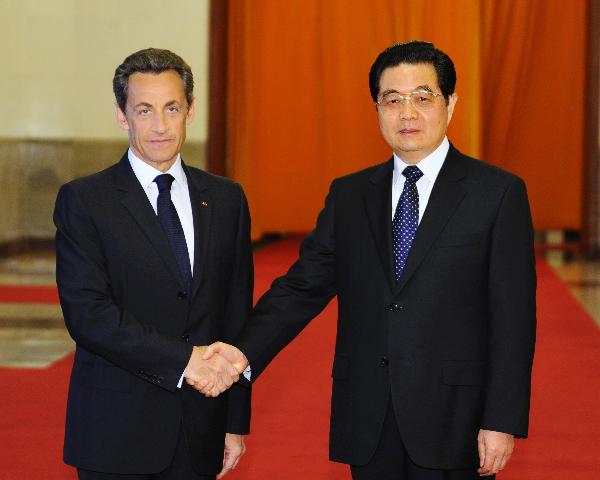 Le président chinois Hu Jintao a rencontré le 28 avril à Beijing le président français Nicolas Sarkozy.