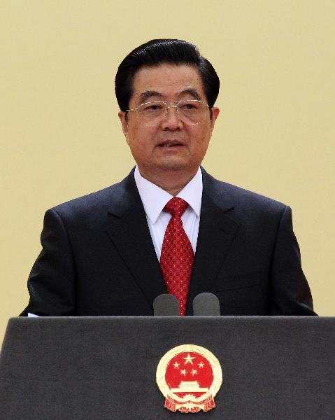 Le président chinois Hu Jintao prononce un discours à la réception organisée en honneur des dirigeants érangers.