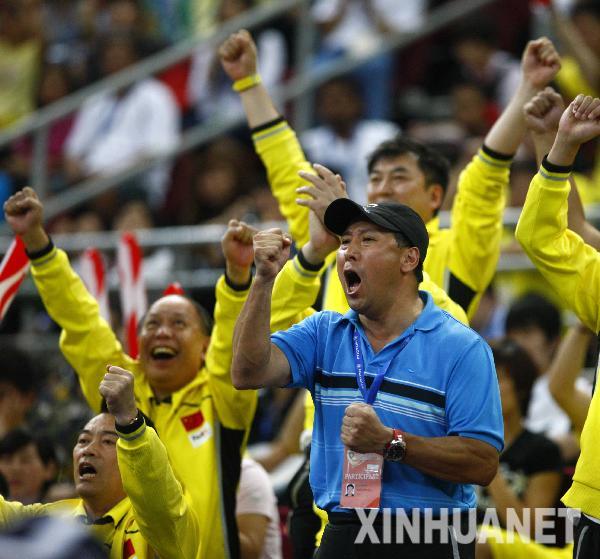 L'entraîneur en chef de l'équipe chinoise de badminton Li Yongbo. 