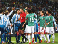 Mondial 2010 : Quatre arbitres sanctionnés par la FIFA, y compris M. Larrionda