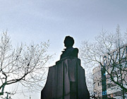 16-17 heures Statue de Pouchkine 
