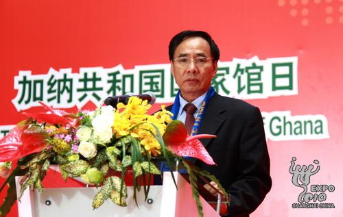 Discours de Jiang Zhengyun, vice commissaire général de la Chine pour l'Expo 2010, durant la cérémonie