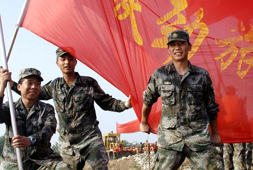 Réparation de la berge d'une rivière au Shaanxi