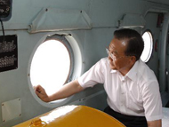Zhouqu/coulées de boue: Le PM Wen Jiabao sur place pour coordonne les secours