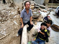 Affligés, désespérés... les sinistrés de Zhouqu partagent leurs sentiments
