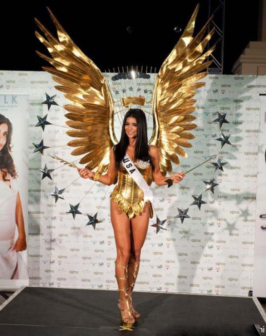 Concours Miss Univers 2010 : présentation des costumes nationaux