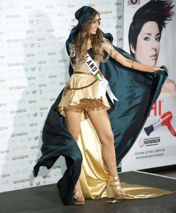 Concours Miss Univers 2010 : présentation des costumes nationaux