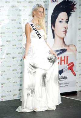 Concours Miss Univers 2010 : présentation des costumes nationaux