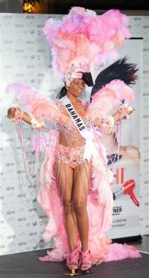 Concours Miss Univers 2010 : présentation des costumes nationaux